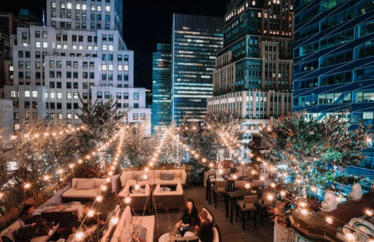 commercial outdoor lighting