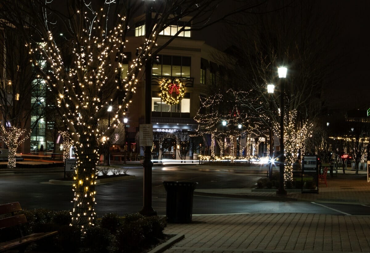 Decorating A Park With Commercial Christmas Lights 3 Ways
