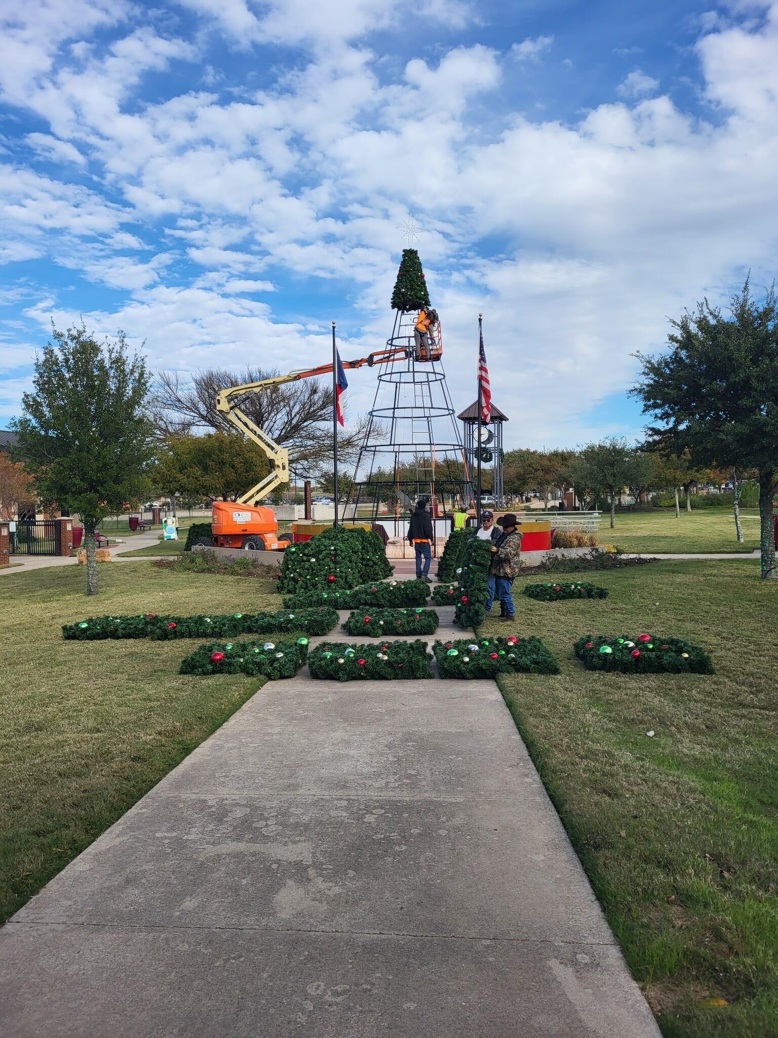 14' Christmas Panel Tree