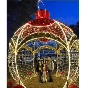 Immersive Christmas Decor in Kansas City