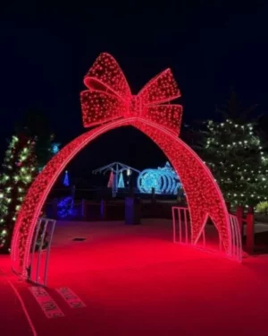 Commercial Christmas Decor