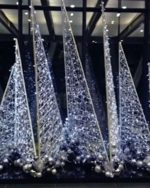 11.5' Ice Sail Dimensional Display