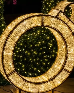 4' Majestic Twinkle Ornament Holiday Light Display