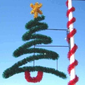 7-foot garland zig zag tree pole mount holiday light display installed on a decorated pole outdoors