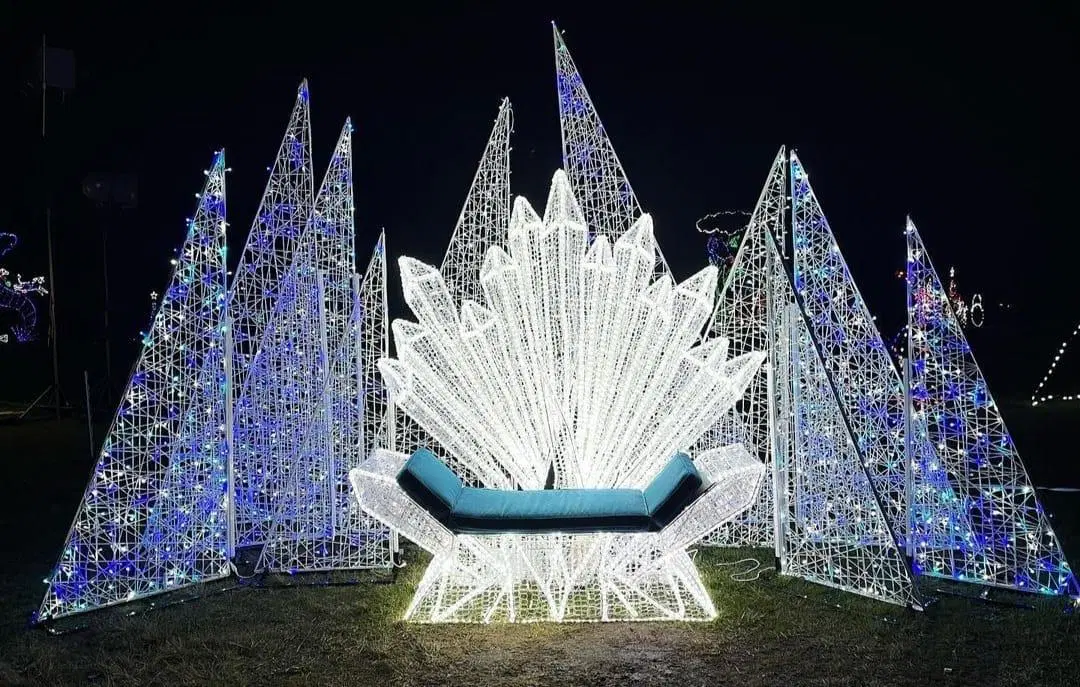 Commercial Christmas Decor